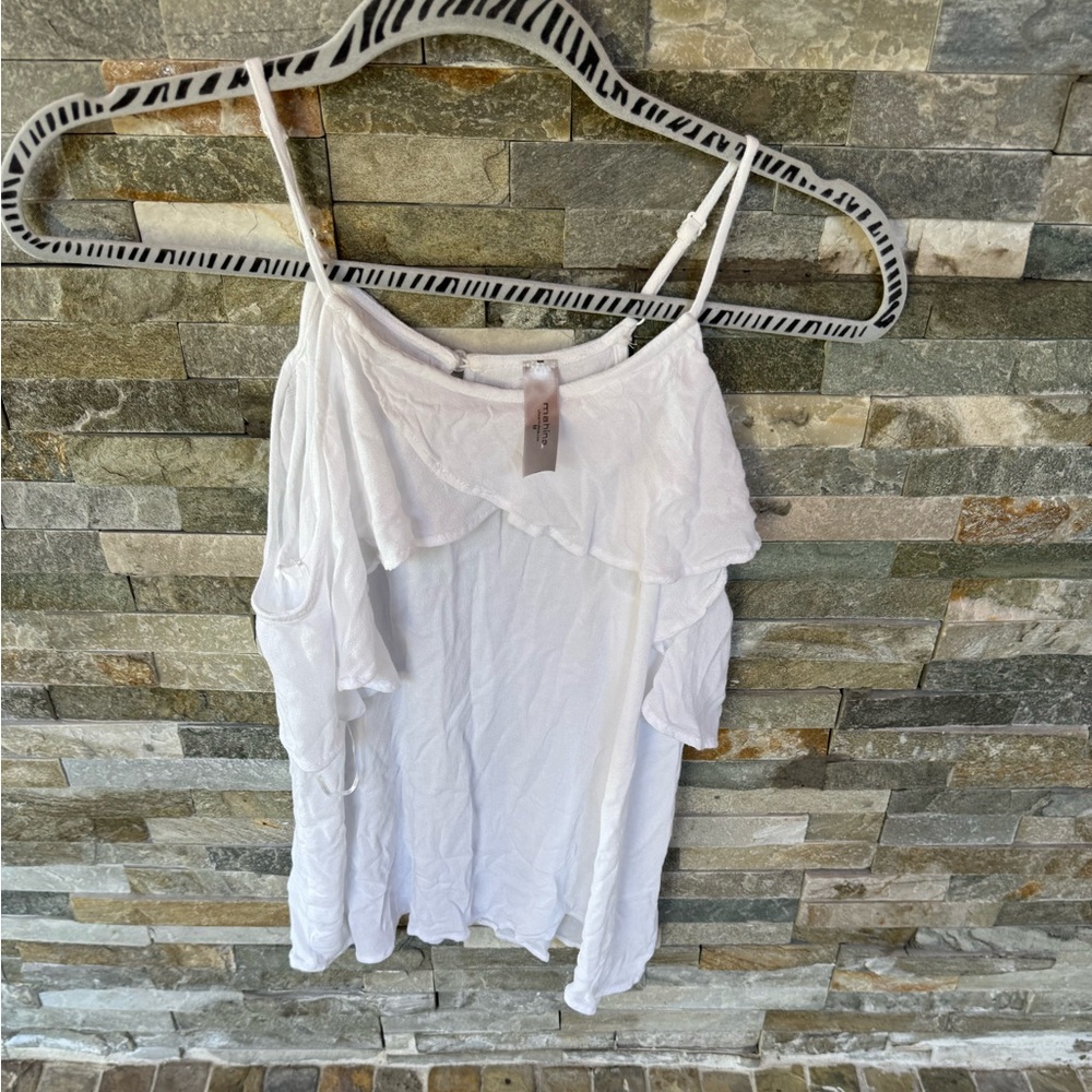 Mahina cold shoulder top